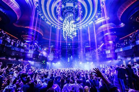 00 nightclub.